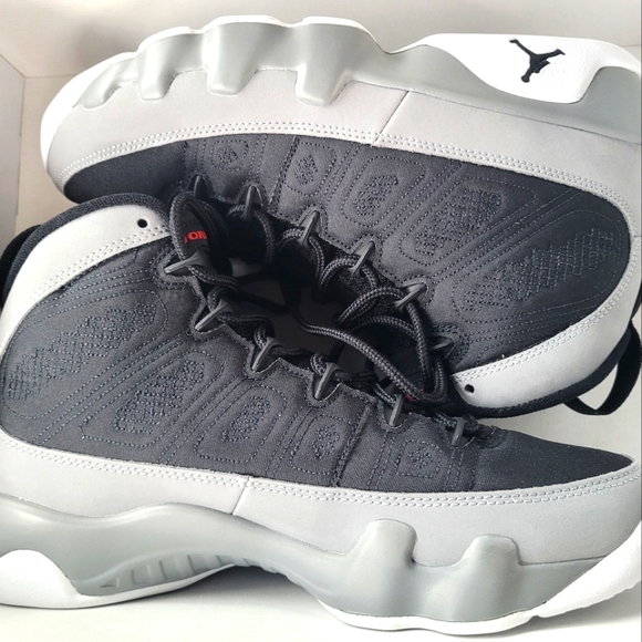 Jordan 9 Gray Sz 7 - Picture 1 of 1
